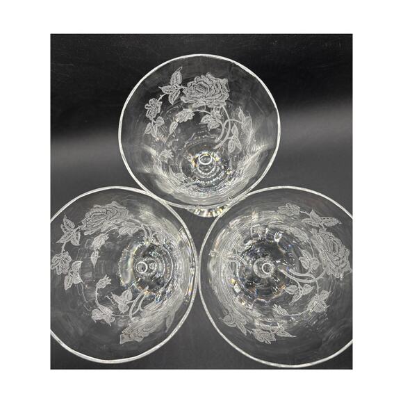 Heisey Waverly Rose Fine crystal Water/Wine Goblets Set of Three Vintage 40s/50s - Picture 5 of 7